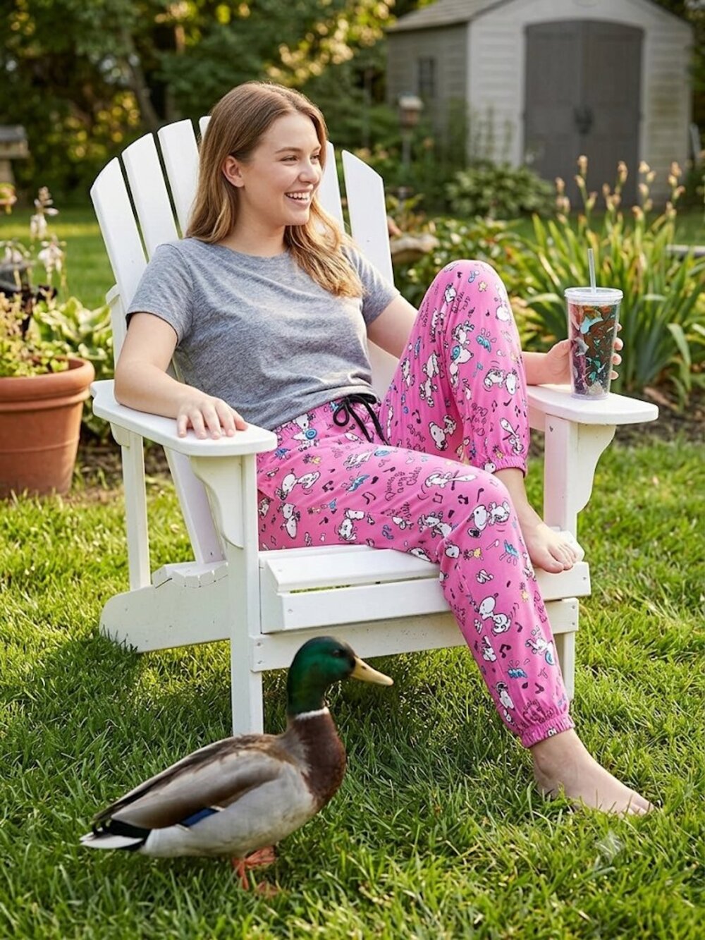 Women's/Junior's Peanuts PJ's / Lounge Pants ADORABLE ! NWOT Medium 8~10